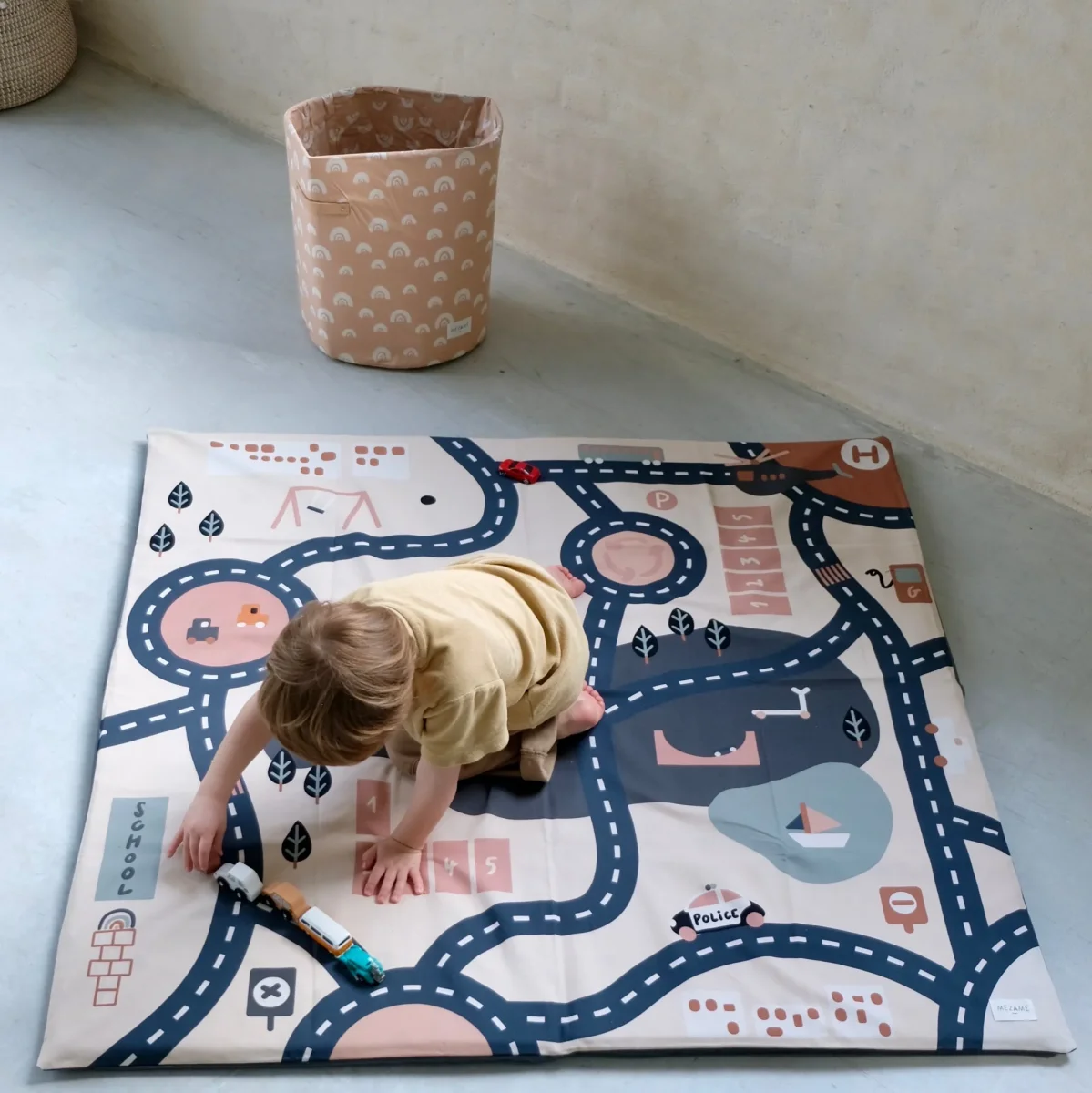 Housse circuit Boutique Maman Bébé Produits Essentiels Quotidien