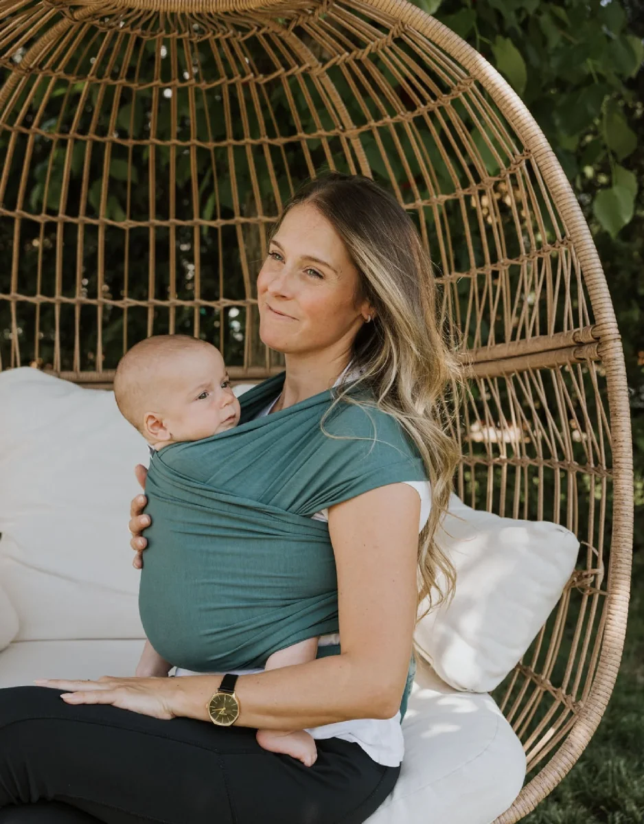 Écharpe de portage en bambou - Pin - Zak & Zoé - Boutique Maman & Bébé – Produits Essentiels au Quotidien Mama Hangs - Carry & Walk Jacquard - Aide au Portage Couleur Light Leopard