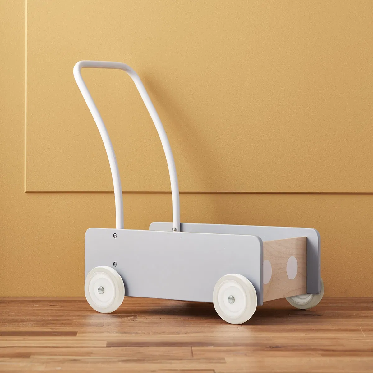 Trotteur en bois - Vins Rouges Harmonieux pour Chaque Occasion Trotteur bois pour bébé sur vertbaidet.fr