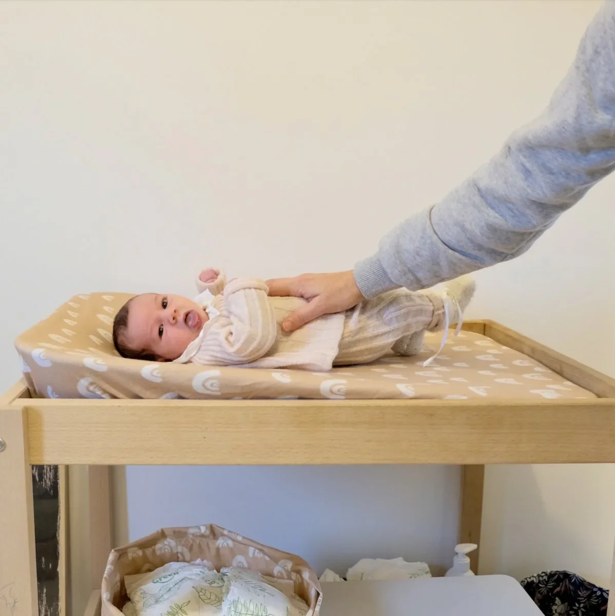 Housse matelas à langer Arc en Pêche - Boutique Maman & Bébé – Produits Essentiels au Quotidien - {'count': 1, 'name': 'France'}