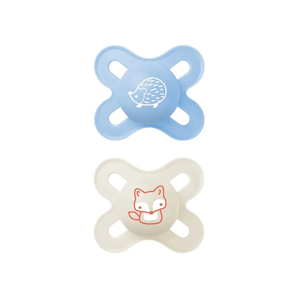 Mam Lot de 2 sucettes garçon naissance 0-2m silicone + boîte - Édition Limitée – L’Art de Perfect la Table Française en Promotion !