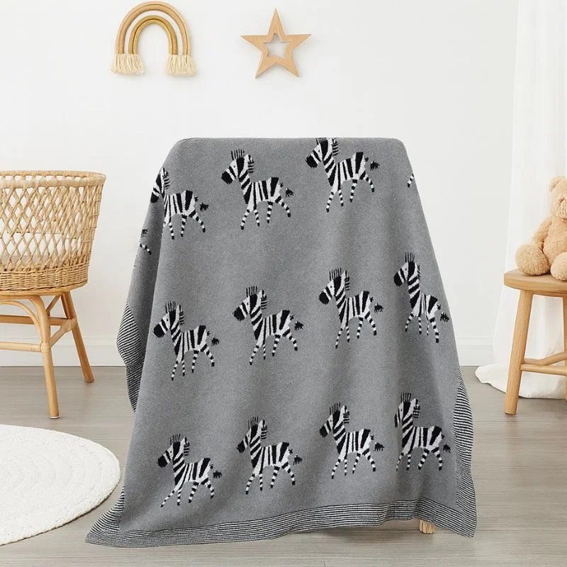 Couverture bébé-zèbre - Boutique Maman & Bébé – Produits Essentiels au Quotidien - {'count': 1, 'name': 'Covalliero'}
