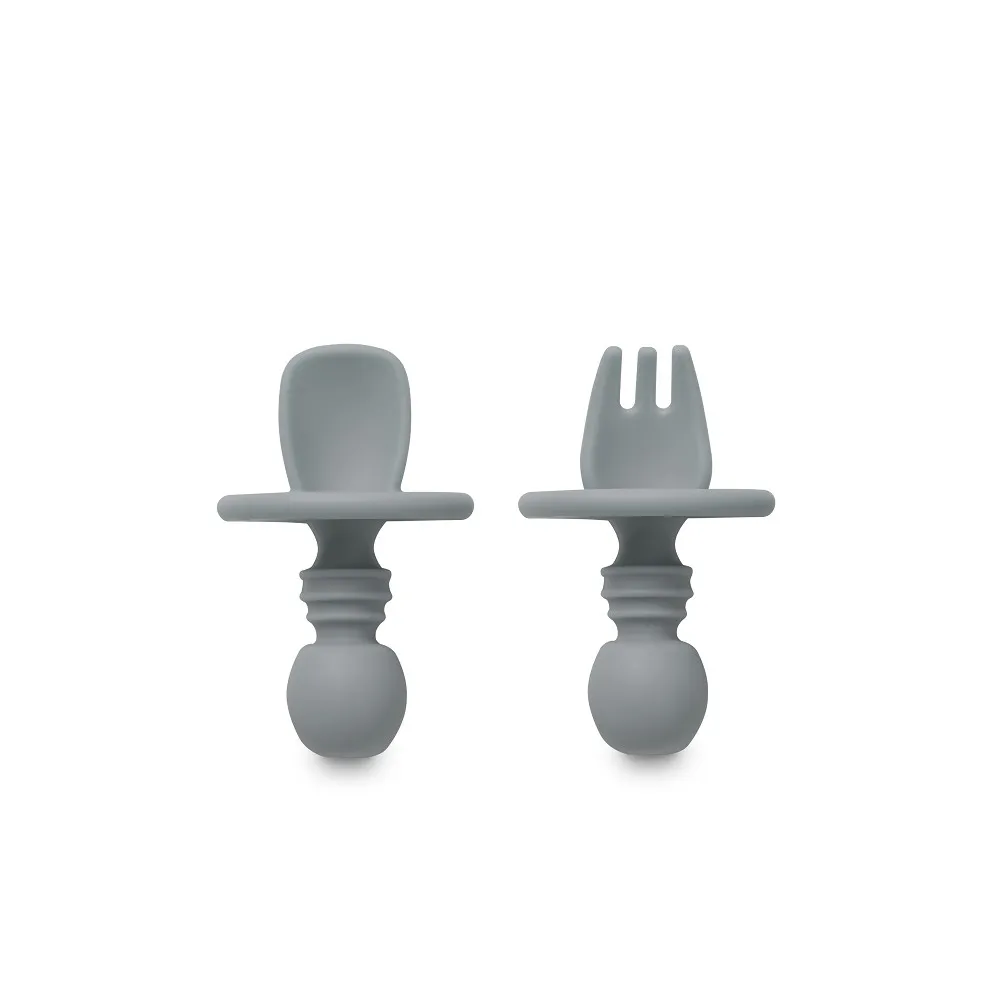 Interbaby Set de couverts d’apprentissage en silicone anti-chocs – gris pétrole - Édition Limitée – L’Art de la Table Française en Promotion ! Lot de 4 sets de table en silicone pour enfants, imperméables, résistants à  la chaleur, antidérapants, faciles à nettoyer (gris