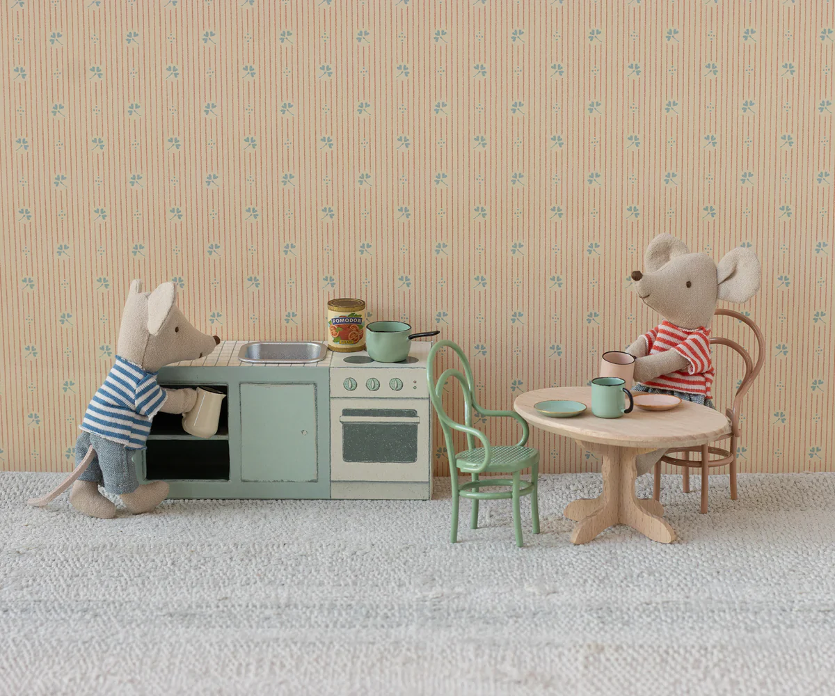 TABLE À DÎNER NATURE POUR SOURIS - Boutique Maman & Bébé – Produits Essentiels au Quotidien Mouton