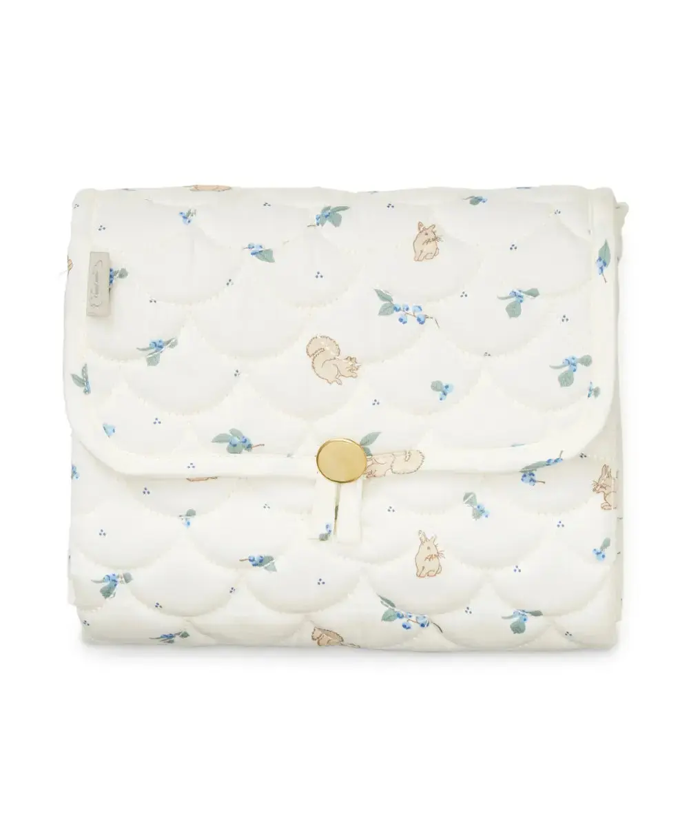 Matelas à Langer nomade Blueberries | Cam Cam Copenhagen - Univers maison et accessoires utiles pour une vie simplifiée Le musée de la Vie romantique, entièrement rénové, rouvrira en février 2026  | AD Magazine