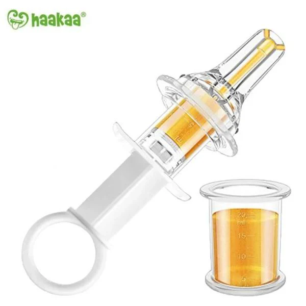 Haakaa - Seringue Pour Médicament||Haakaa - Oral Medicine Syringe - Boutique Bébé en Ligne : Soins, Jouets et Articles Maison Seringues 3 pièces 2,5ml 5ml 10ml et 20ml avec aiguille accompagnée -  Chirana - Fab Européenne | Robé Médical