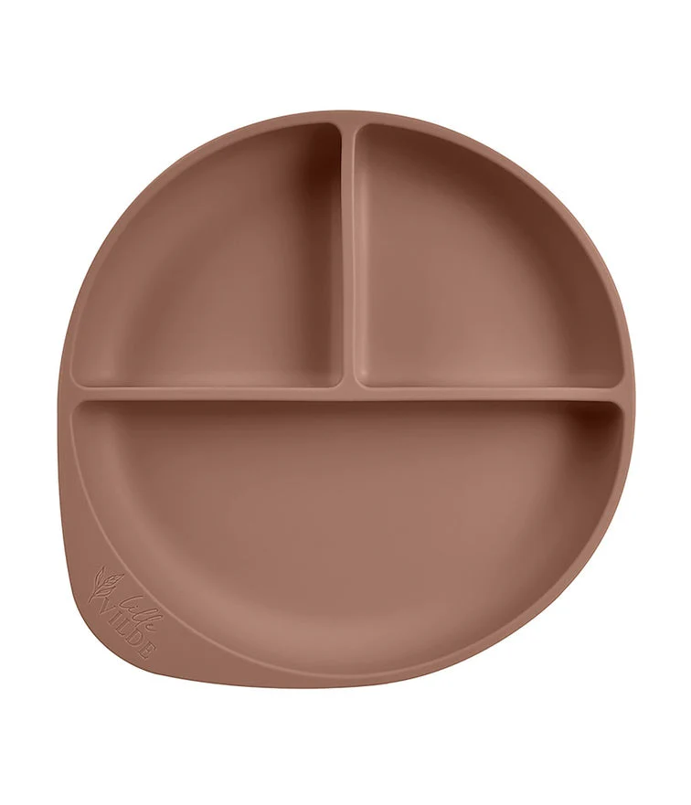 Lille Vilde - Assiette à Suction||Lille Vilde - Suction Plate - Boutique Bébé en Ligne : Soins, Jouets et Articles Maison Assiette compartiments Toy Story Disneyland Paris Disney plastique bleu -  Vaisselle/Assiettes - Broc'neyland - La Boutique Disney