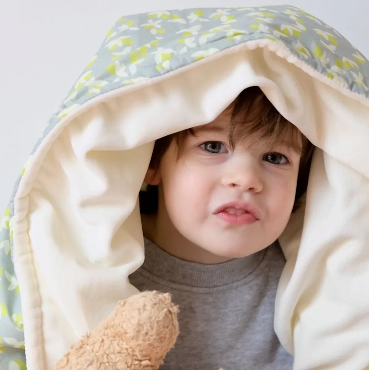 Douillette Zest - Boutique Maman & Bébé – Produits Essentiels au Quotidien Duckbe Ensemble de literie personnalisé pour berceau - Design ours avec nom  personnalisé pour chambre d'enfant 3 pièces - Couverture douce et chic,  drap, taie d'oreiller pour nouveau-né, garçons : Amazon.ca: Bébé