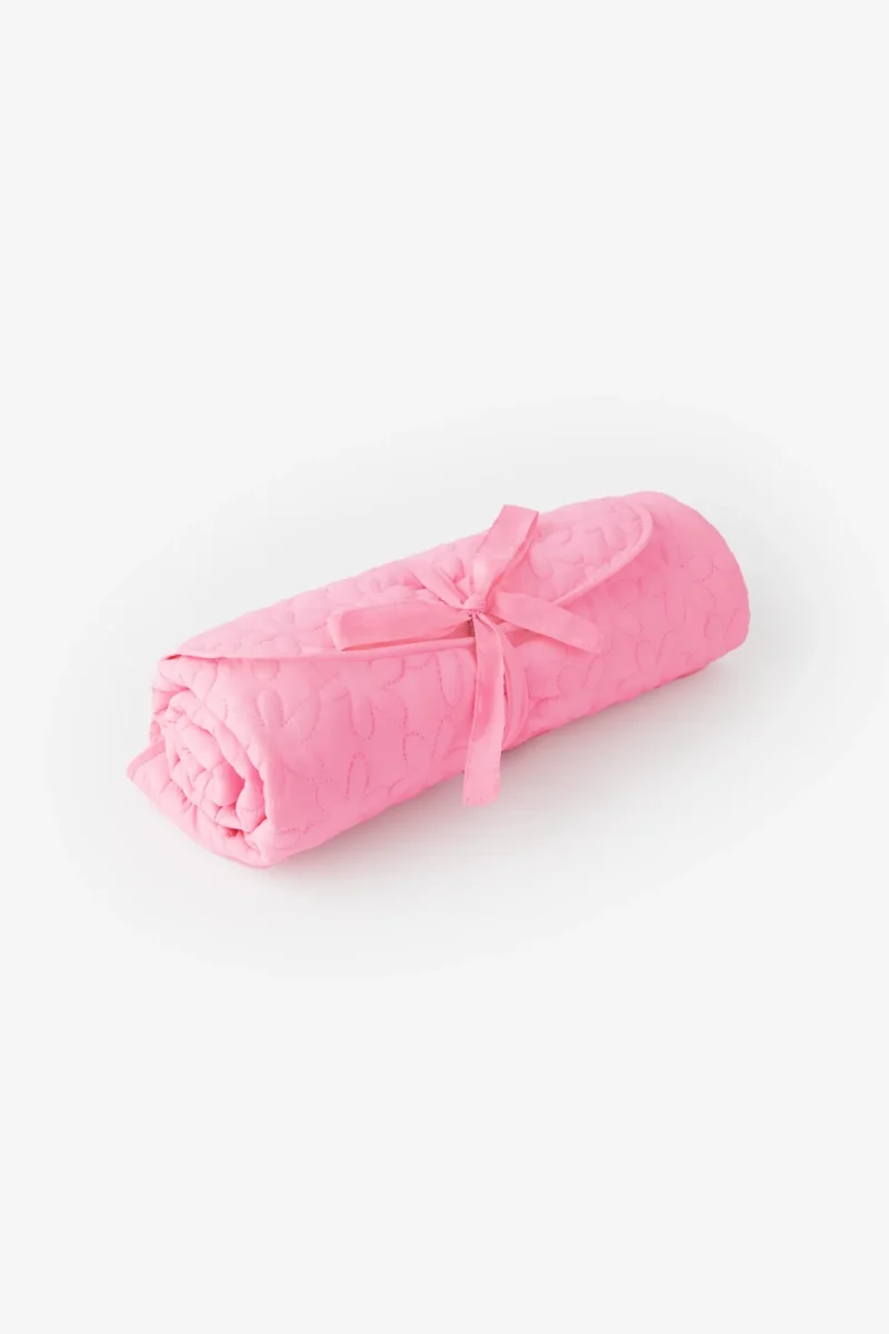 MATELAS À LANGER DE VOYAGE NYLON MATELASSÉ FLEURS - Boutique Maman & Bébé – Produits Essentiels au Quotidien Sac Voyage Bebe | Sac de Voyage pour Bébé et Enfant – MonBebeVoyageur