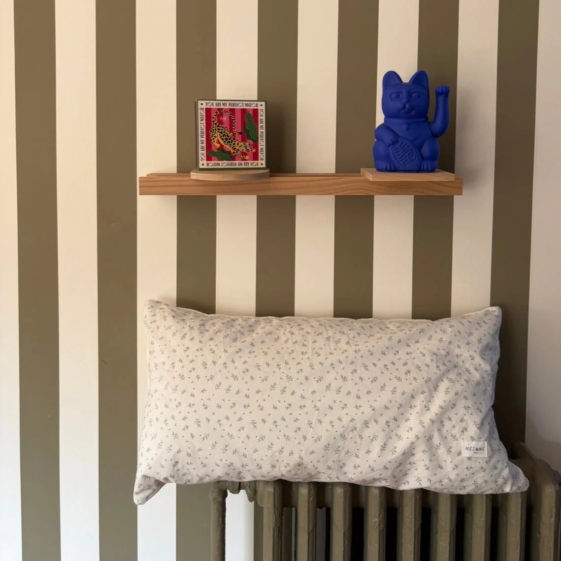 Coussin +One Cueillette Milk - Boutique Maman & Bébé – Produits Essentiels au Quotidien Mélimélo Ultra Doux & Démélant Shampoing Bébé 220ml | Pharmaly