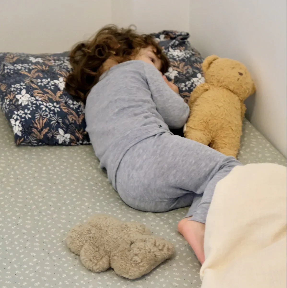Drap Housse Cueillette Sauge - Boutique Maman & Bébé – Produits Essentiels au Quotidien LB Bébé sirop Adare - troubles digestifs bébé