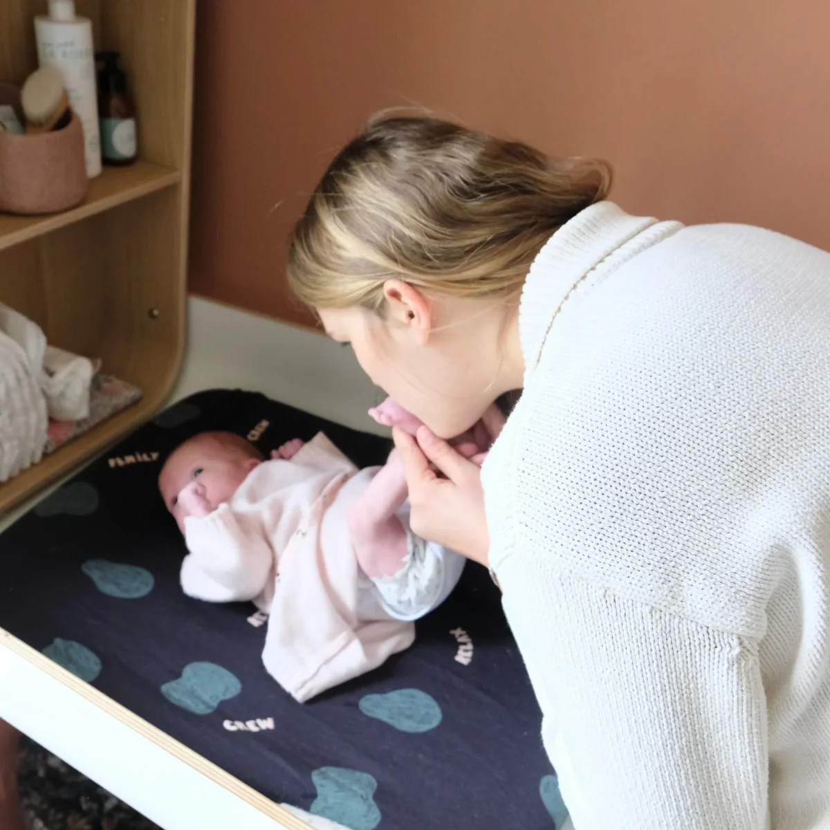 Housse matelas à langer Fruitopia - Boutique Maman & Bébé – Produits Essentiels au Quotidien - {'count': 1, 'name': 'Armoire'}