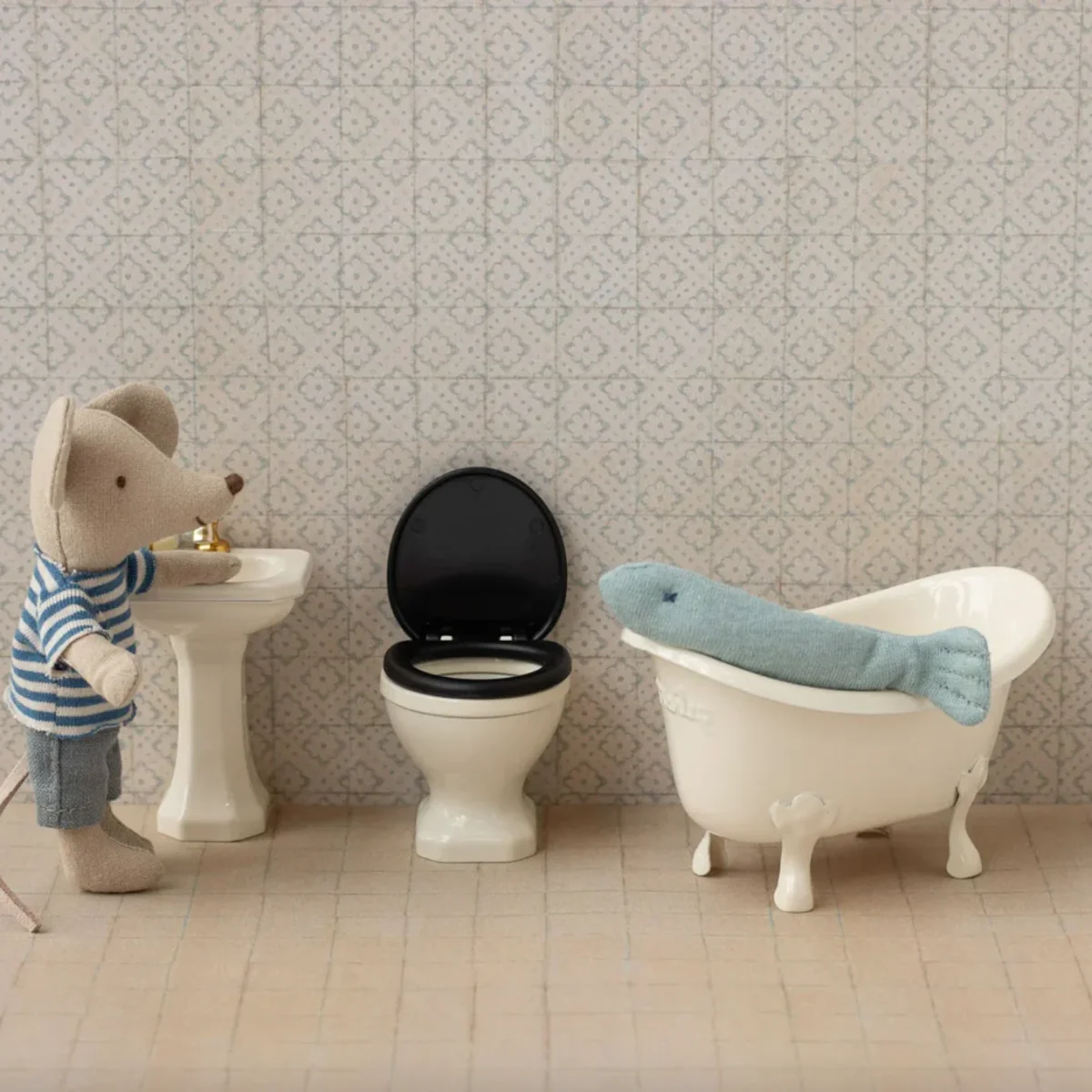TOILETTE POUR SOURIS - Boutique Maman & Bébé – Produits Essentiels au Quotidien Beauté & Bien-être - Le tout Petit Marseillais® Bébé - Un rituel de toilette  et de soin empreint de douceur, infusé de Provence, où nature et efficacité  prennent soin des tout-petits