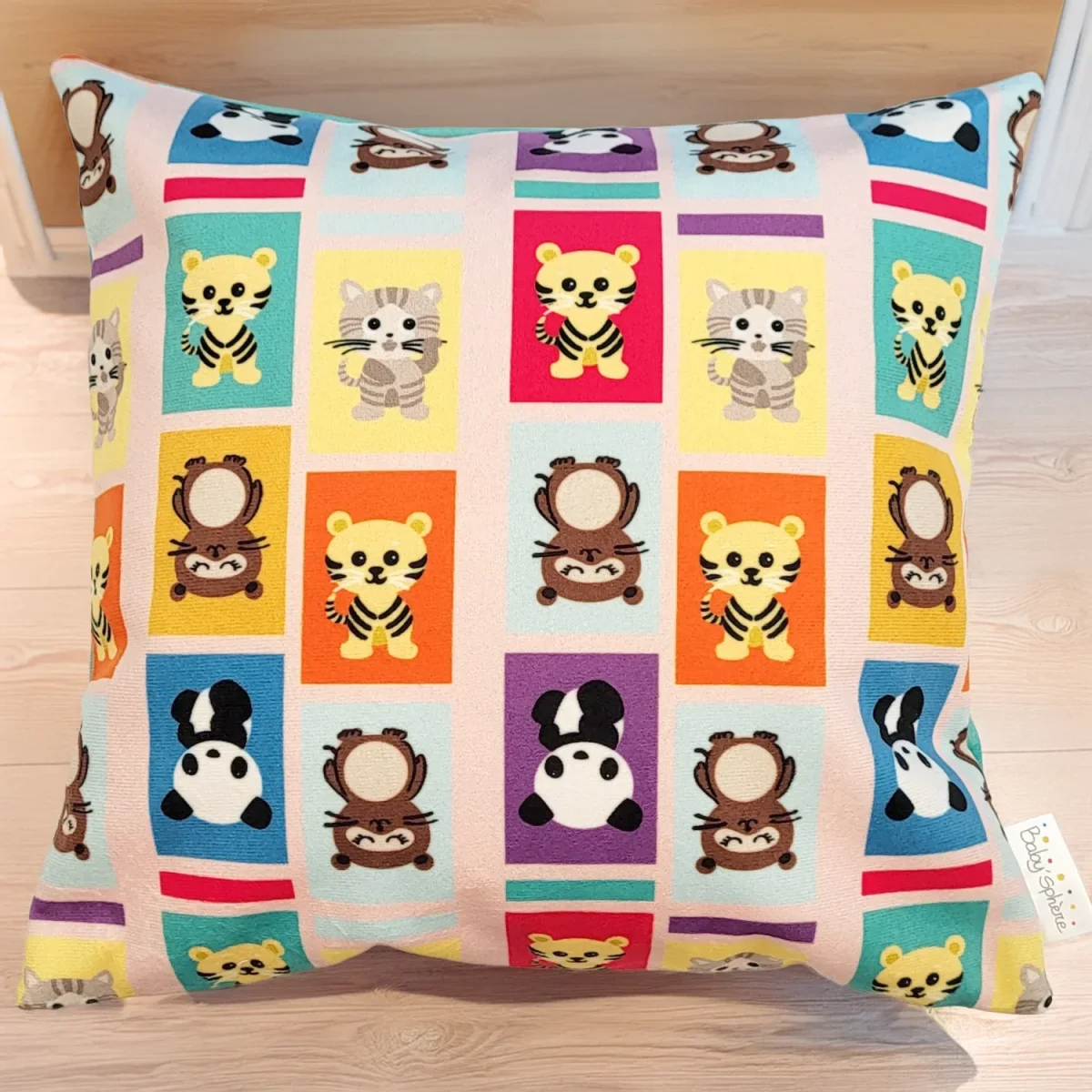 Coussin sieste maternelle Kawaii avec motif d’adorables animaux - Boutique Bébé en Ligne : Soins, Jouets et Articles Maison - coussin sieste motif animal ligne soin jouet article