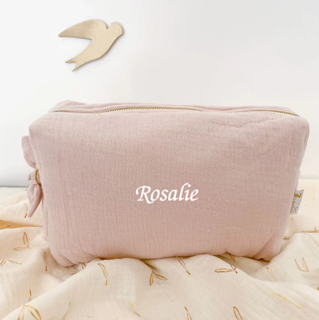 Trousse de toilette rose poudre - Boutique Maman & Bébé – Produits Essentiels au Quotidien - {'count': 1, 'name': 'Compacte'}