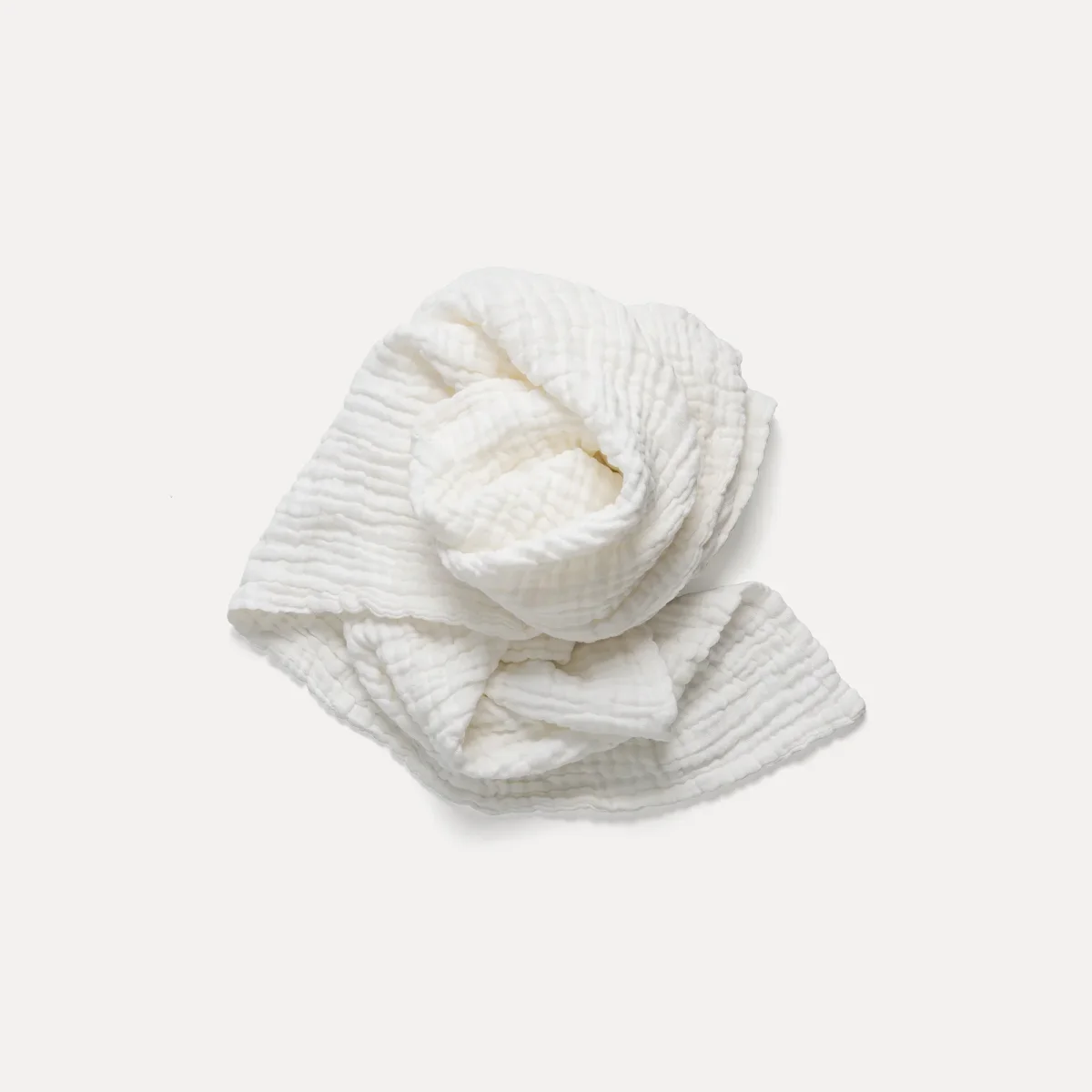Pijeme - Couverture Mousseline de Coton Biologique - Blanc || Pijeme - Organic Cotton Muslin Blanket - White - Boutique Bébé en Ligne : Soins, Jouets et Articles Maison Couverture en mousseline pour adulte de Comfy Cubs en fougère