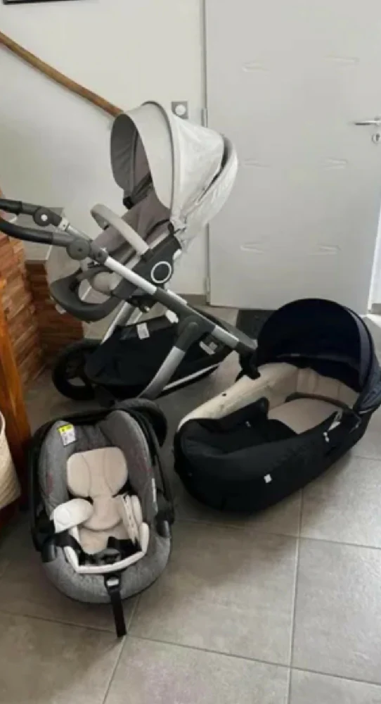 Poussette nacelle cosy Boutique Maman Bébé Produits Essentiels Quotidien
