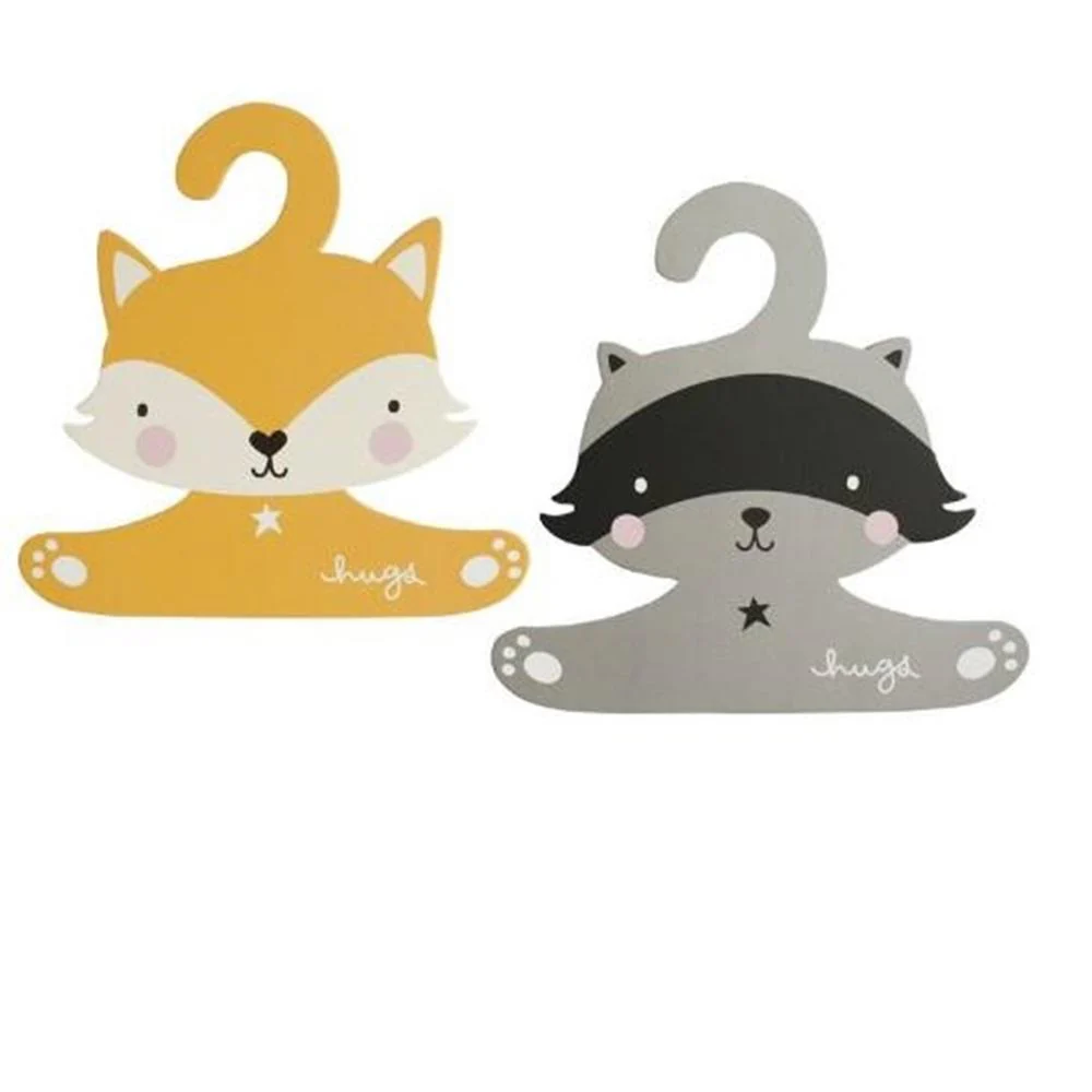 A Little Lovely - Cintres Renard et Raton||A Little Lovely - Hangers Fox and Raccoon - Boutique Bébé en Ligne : Soins, Jouets et Articles Maison Trapèze pour portique pour remplacer un agrès usé et sécuriser les jeux de  jardin | iepomasqui.com
