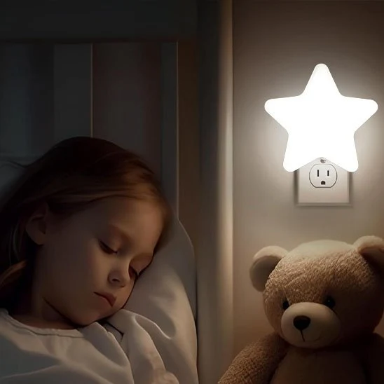Veilleuse bébé | Lumodoux - Boutique Bébé en Ligne : Soins, Jouets et Articles Maison Jeu de docteur pour enfants, ensemble de soins pour bébés, jouets en  plastique pour jouer au docteur - Chine Médecin et médecin Jouet Jouet pour  enfants prix