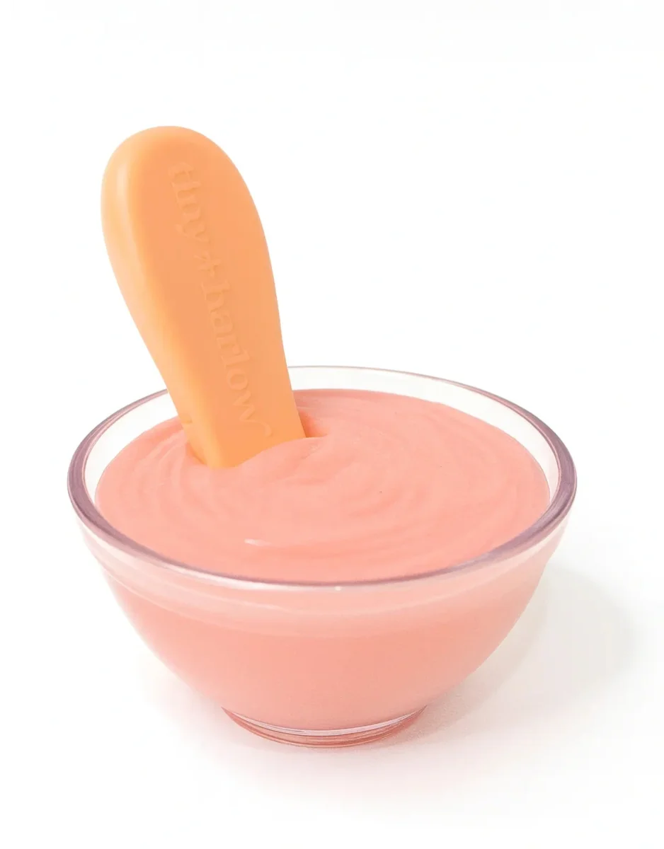 Ensemble Tiny Tummies - Bol de yogourt aux fraises - Tiny Harlow - Boutique banane Maman & Bébé – Produits Essentiels au Quotidien