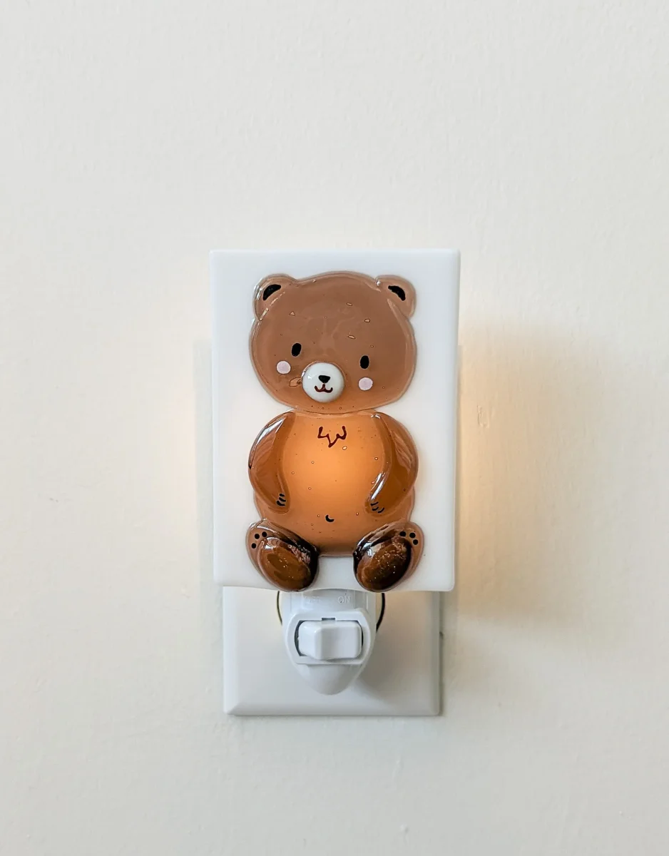 Veilleuse - Petit ourson - Veille sur toi - Boutique Maman & Bébé – Produits Essentiels au Quotidien - {'count': 1, 'name': 'Tajwid'}