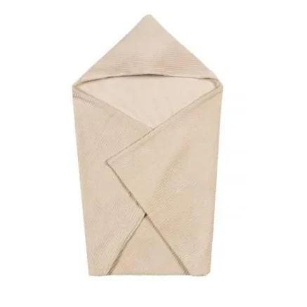 Nanami - Couverture Enveloppante Cottelé||Nanami - Wrap Blanket Rib Velvet - Boutique Bébé en Ligne : Soins, Jouets et Articles Maison Bandes dessinées - Nanami - Tome 5 Le Combat final - DARGAUD