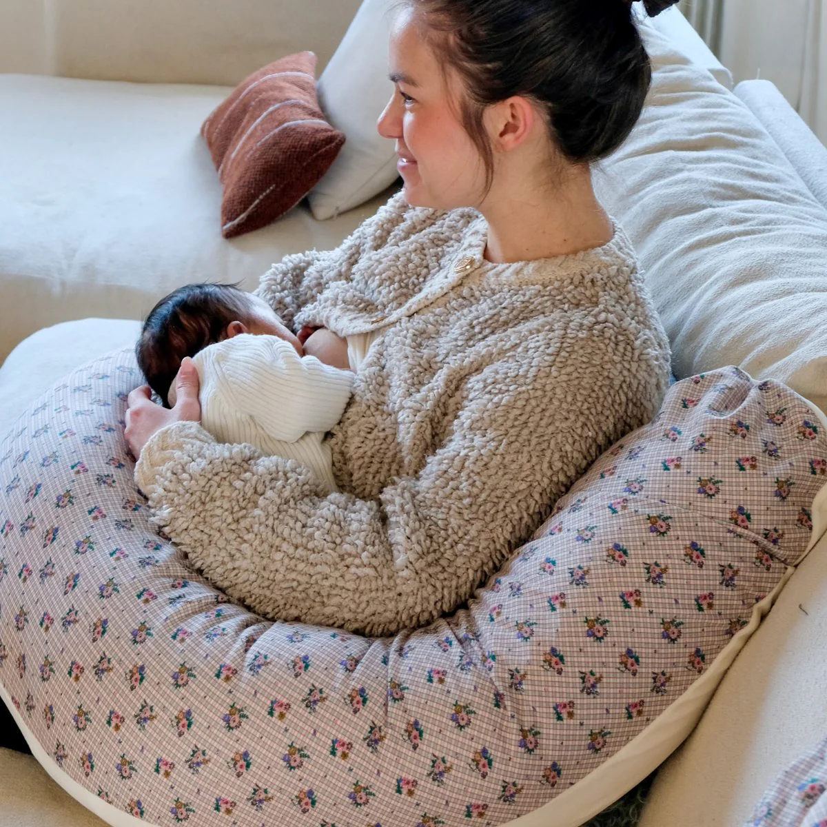 Coussin Allaitement Cottage Boutique Maman Bébé Produits Essentiels Quotidien