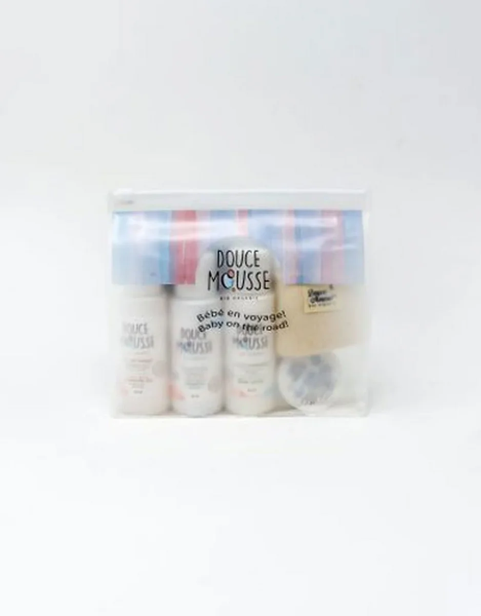 Trousse pour bébé - Douce Mousse - Boutique Maman & Bébé – Produits Essentiels au Quotidien Babymoov Trousse de Toilette x Babyatoutprix - Curl White - Soins enfant -  L'Armoire de Bébé