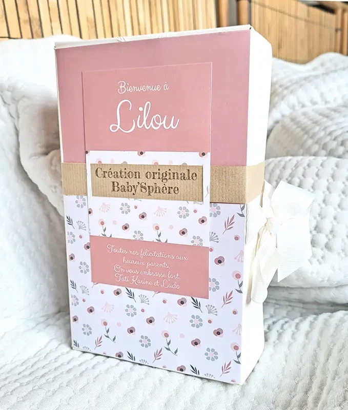 Coffret naissance personnalisé bohème couette terracotta – Cadeau original pour bébé fille 🎀 - Boutique Bébé en Ligne : Soins, Jouets et Articles Maison